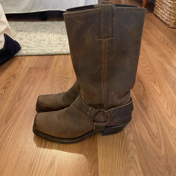 Women’s Frye leather moto square toe boots - Picture 3 of 8